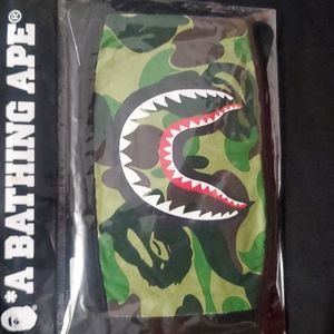 COPY - A BATHING APE FACE MASK. Brand new, Good q…